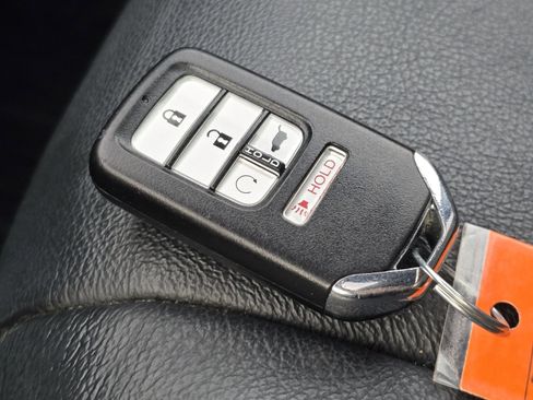 Used 2021 Honda Pilot Special Edition image 33