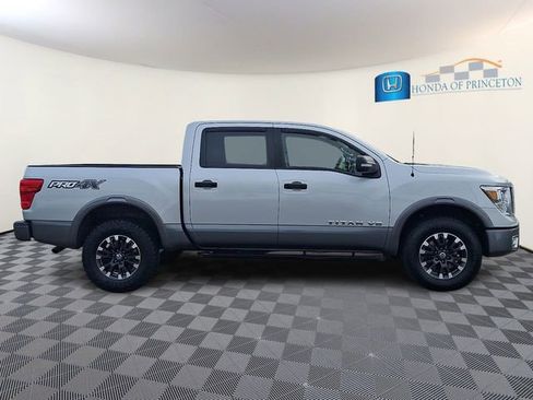 Used 2019 Nissan Titan PRO-4X image 7