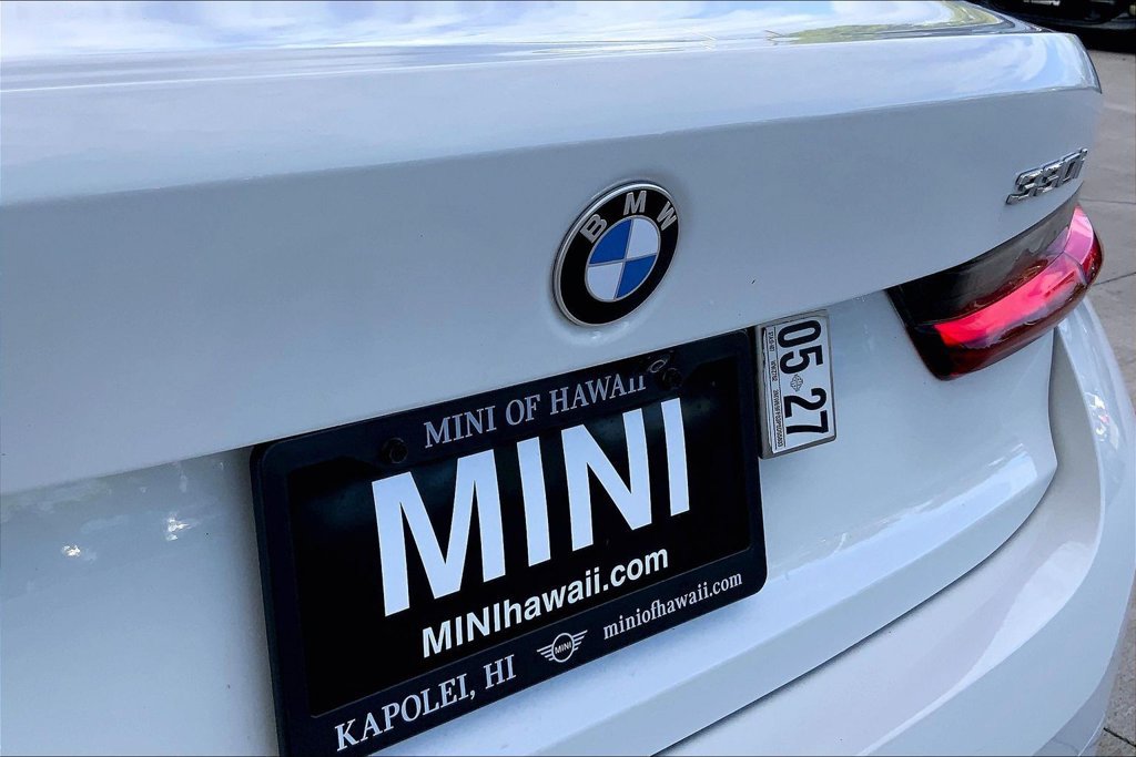 Used 2023 BMW 330i Sedan w/ Parking Assistance Package RWD image 28