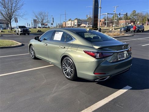Used 2024 Lexus ES 350 w/ Premium Package image 5