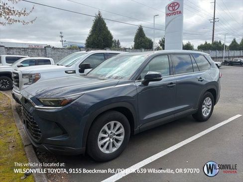 Certified 2024 Toyota Grand Highlander XLE image 1