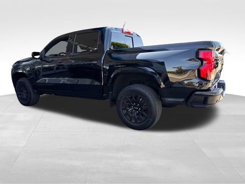 Used 2026 Chevrolet Colorado W/T w/ WT Custom Package RWD image 3
