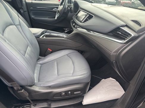Used 2023 Buick Enclave Essence w/ Experience Buick Package image 27