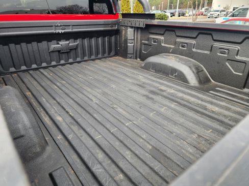 Used 2025 Chevrolet Silverado 2500 LT w/ Trail Boss Package image 14