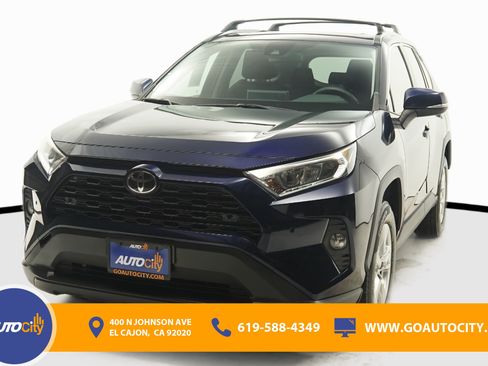 Used 2019 Toyota RAV4 XLE w/ Convenience Package AWD/4WD image 1