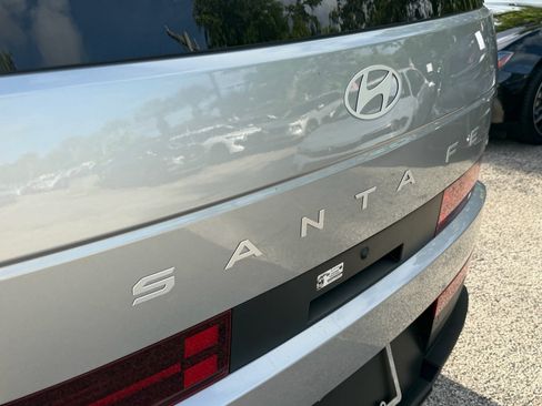 Used 2025 Hyundai Santa Fe SEL AWD/4WD image 24