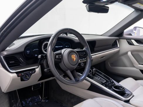 Certified 2020 Porsche 911 Carrera 4S AWD/4WD image 4