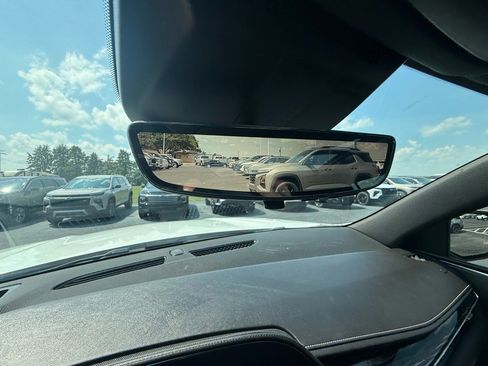 Used 2022 Cadillac Escalade ESV Sport image 28