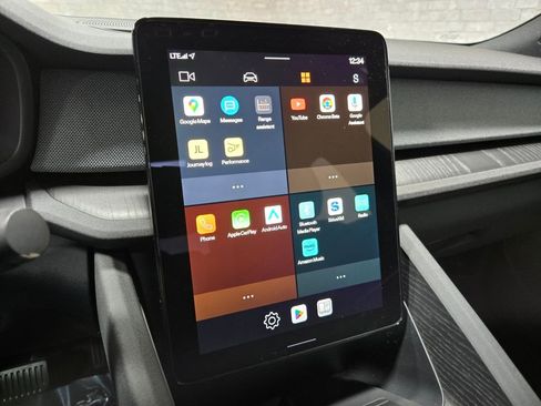 Used 2022 Polestar Polestar 2 w/ Performance Package image 20