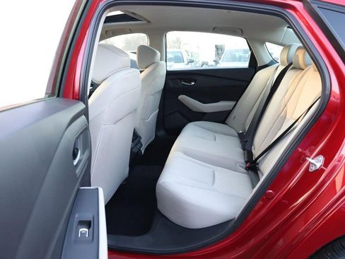 New 2025 Honda Accord SE image 18