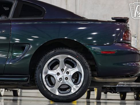Used 1996 Ford Mustang Cobra image 35
