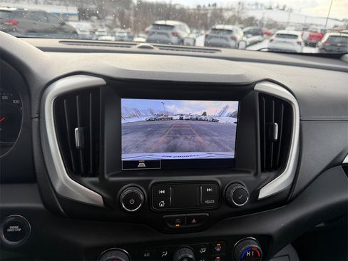 Used 2023 GMC Terrain SLT image 18