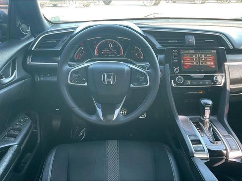 Used 2019 Honda Civic Sport image 10