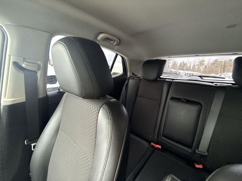 Used 2018 Buick Encore Preferred image 12