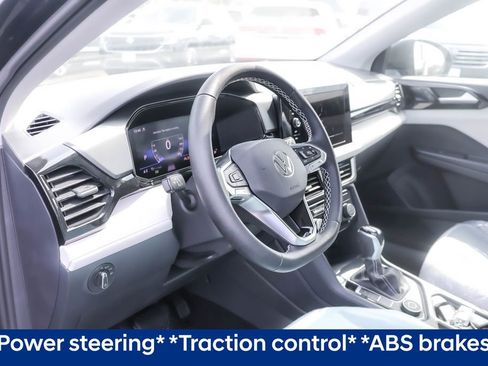 Used 2025 Volkswagen Taos S AWD/4WD image 4
