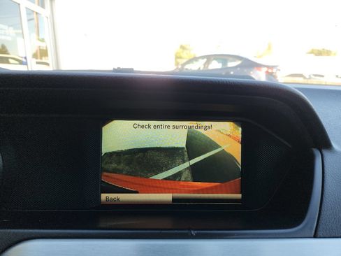 Used 2013 Mercedes-Benz C 250 Sedan image 16