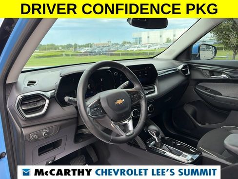 Used 2024 Chevrolet TrailBlazer LT w/ Convenience Package FWD image 47