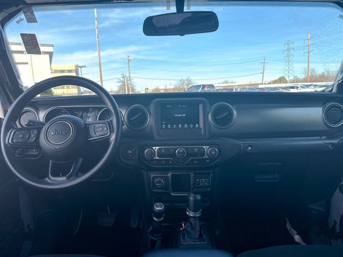 Used 2023 Jeep Gladiator Sport w/ Trailer Tow Package image 24