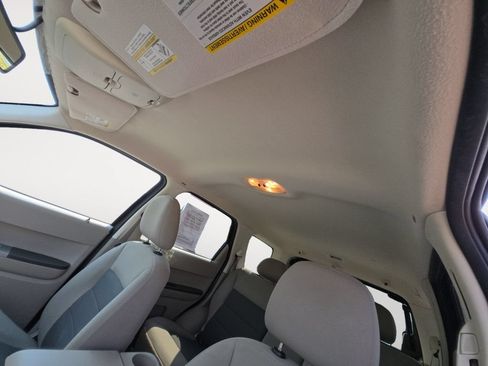 Used 2008 Ford Escape XLT FWD image 12