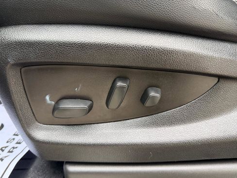 Used 2018 Chevrolet Tahoe Premier image 30