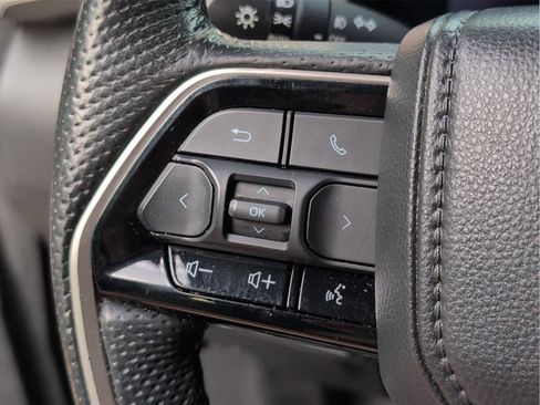 Used 2024 Toyota Tundra Limited AWD/4WD image 26