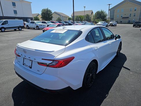 Certified 2026 Toyota Camry SE FWD image 5