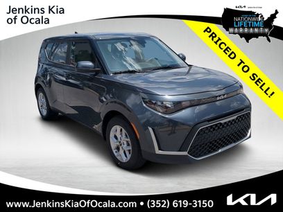 New 2025 Kia Soul LX