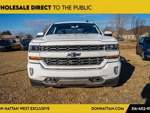 Used 2018 Chevrolet Camaro LT image 22