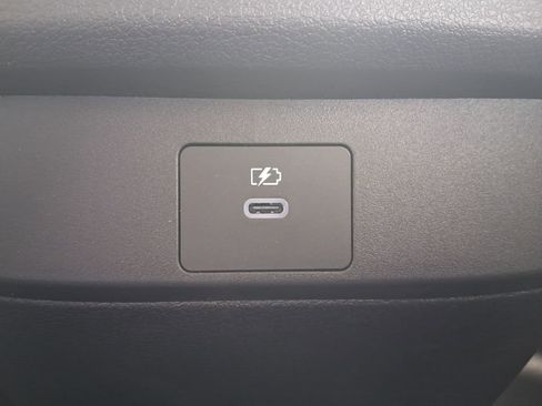 New 2026 Nissan Sentra SL w/ Floor Mat Package FWD image 32