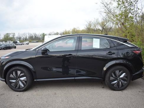 Used 2023 Nissan Ariya FWD image 6