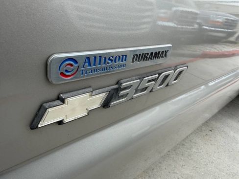 Used 2007 Chevrolet Silverado 3500 LT w/ Heavy-Duty Power Package image 39