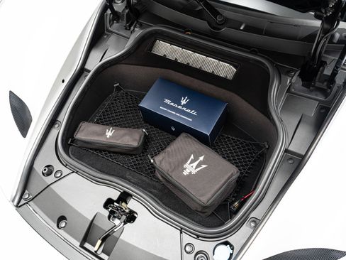 Used 2023 Maserati MC20 Spyder RWD image 12