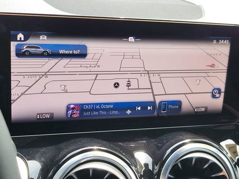 Certified 2025 Mercedes-Benz GLB 250 4MATIC image 21