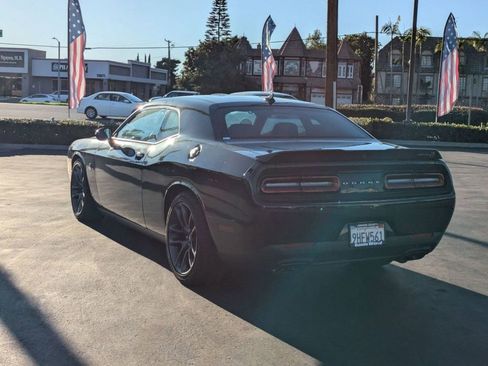 Used 2023 Dodge Challenger R/T Scat Pack image 9