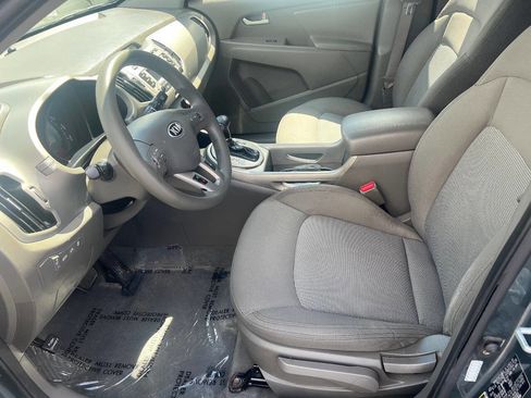Used 2014 Kia Sportage LX image 18