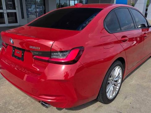 Used 2023 BMW 330i xDrive Sedan w/ Premium Package AWD/4WD image 5