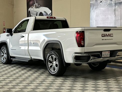 Used 2022 GMC Sierra 1500 Pro w/ Pro Value Package image 6