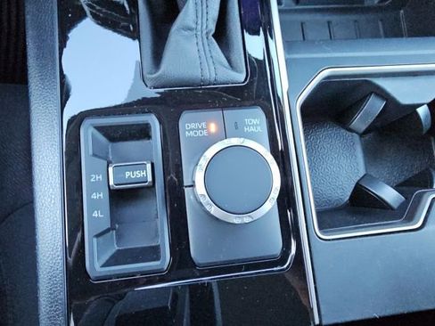 Used 2022 Toyota Tundra SR5 image 46