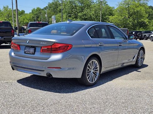 Used 2020 BMW 530i w/ Premium Package RWD image 16