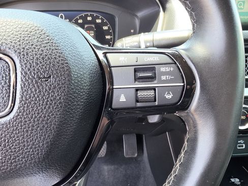 Used 2023 Honda Civic Touring image 25
