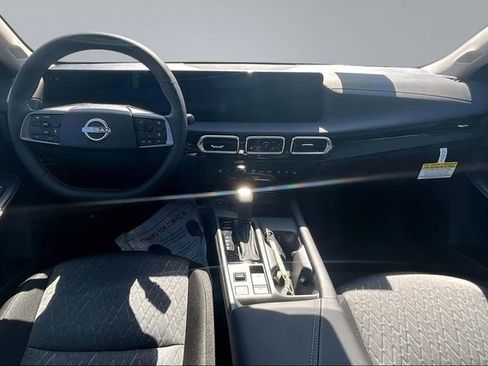 New 2026 Nissan Sentra SV image 5