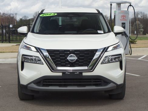 Used 2023 Nissan Rogue SV image 23