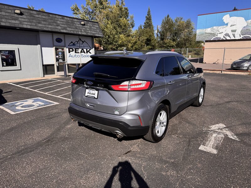 Used 2020 Ford Edge SEL FWD image 7
