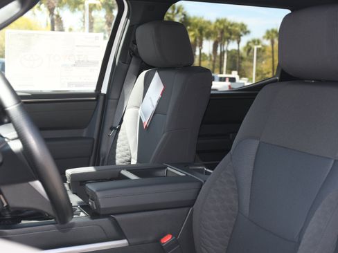 New 2026 Toyota Tundra SR5 image 7