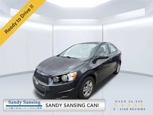 Used 2015 Chevrolet Sonic LT FWD image 1