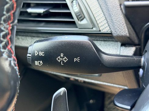 Used 2017 BMW M2 RWD image 27
