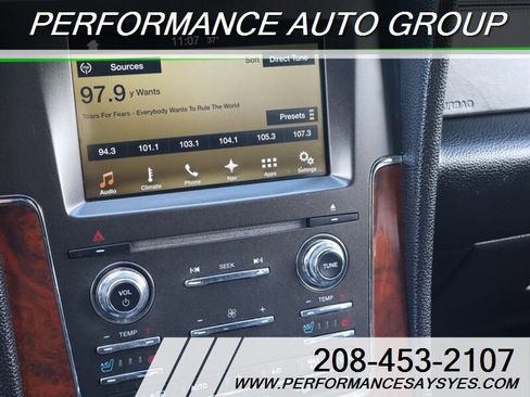 Used 2016 Lincoln Navigator Select image 25