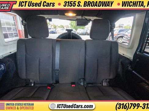 Used 2016 Jeep Wrangler Unlimited Sport w/ Quick Order Package 24S AWD/4WD image 14
