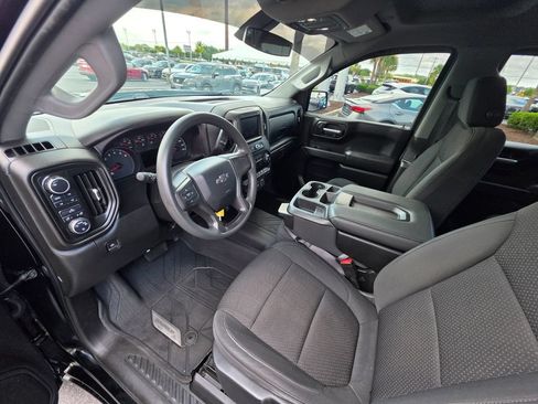 Used 2021 Chevrolet Silverado 1500 Custom Trail Boss AWD/4WD image 16