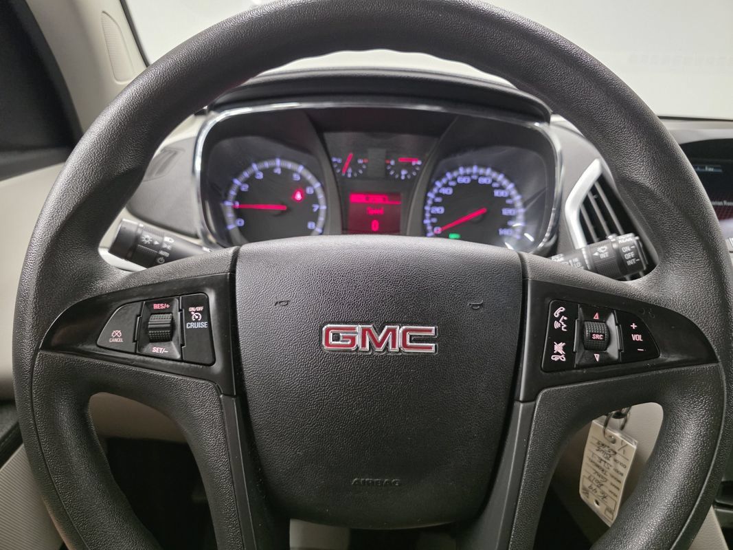 Used 2017 GMC Terrain SLE AWD/4WD image 25
